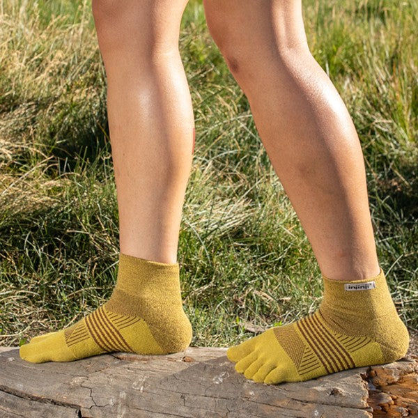 Injinji Damen Trail Midweight Mini-Crew Biscuit