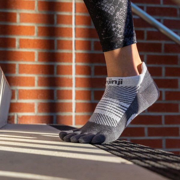 Injinji Damen Run No-Show Grau