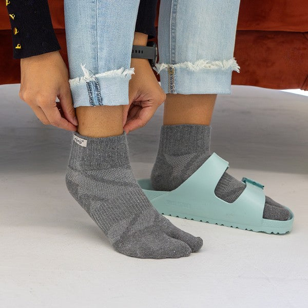 Injinji Split Toe Mini-Crew ASH